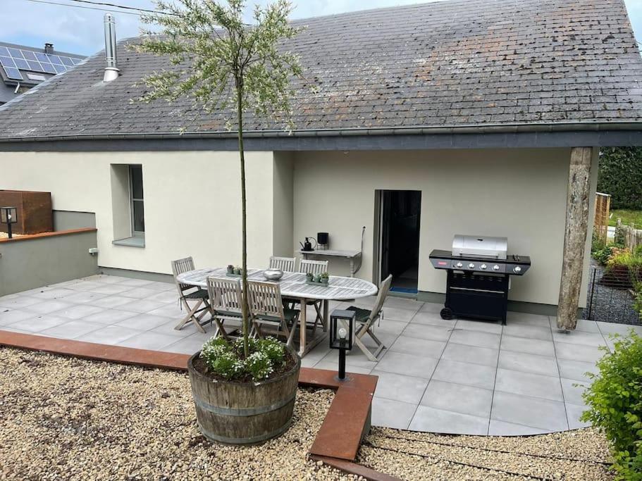 Charmante Maison De Vacances Vaux-sur-Sure ภายนอก รูปภาพ