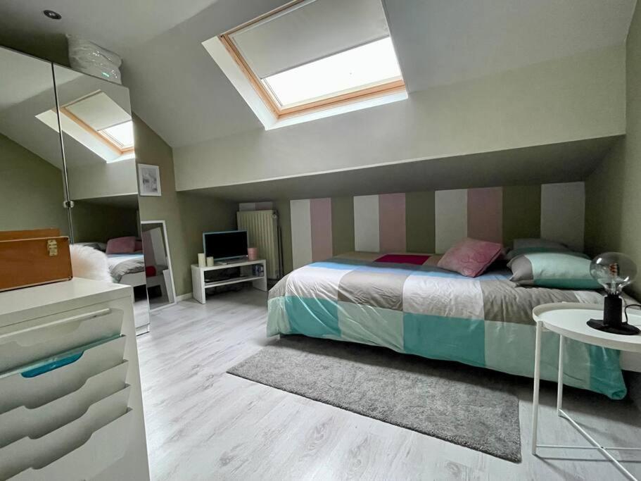 Charmante Maison De Vacances Vaux-sur-Sure ภายนอก รูปภาพ