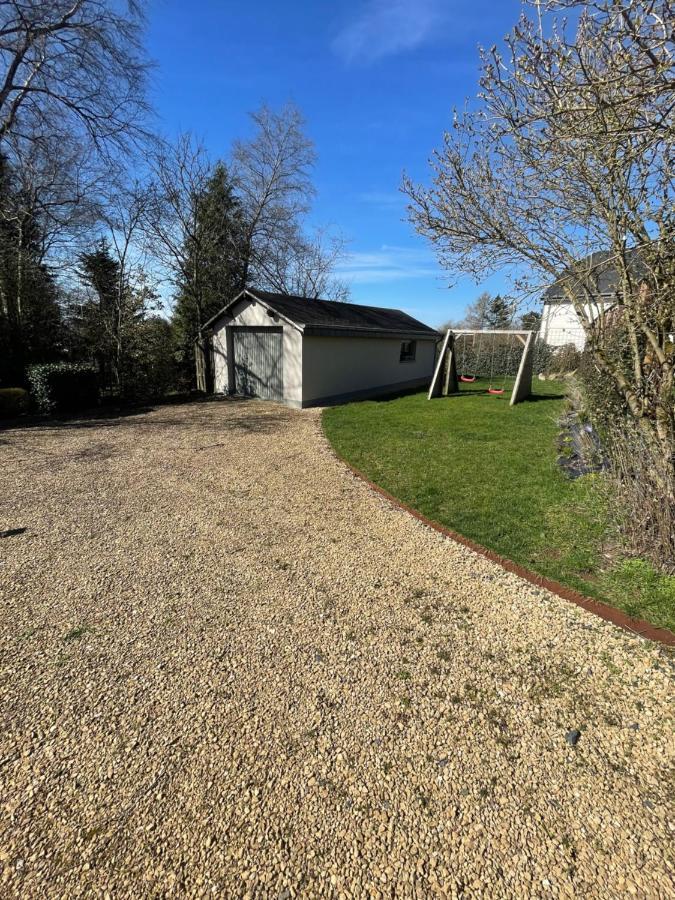 Charmante Maison De Vacances Vaux-sur-Sure ภายนอก รูปภาพ